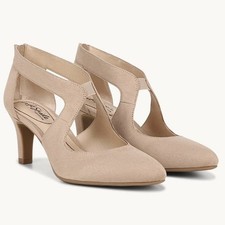 LifeStride Giovanna 2 Pump Dover Beige Faux Suede Almond Toe Back Zip Heel 8.5W picture