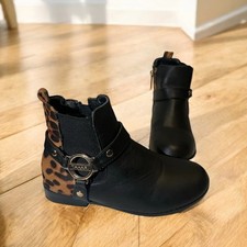 Girls Tahari Lether Boots picture