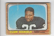 1966 Topps Clem Daniels #107 VG picture