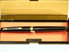 RARE Vintage Platinum 18 kt Gold F Nib Fountain Pen picture