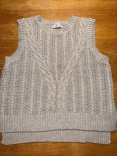 Rachel Zoe Pale Gray Cable Knit Sleeveless V-Neck Sweater Vest picture