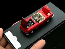 GFCC 1:64 Red 1960 250GT California Convertible SWB Model Diecast Metal Car picture