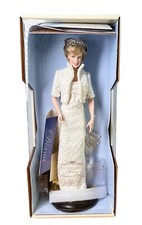 The Franklin Mint Diana Princess of Wales Porcelain Doll Pearl Dress New in Box picture