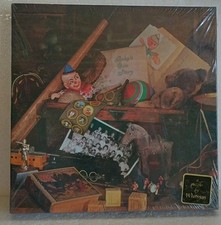 Sandpiper Whitman 500 piece Jigsaw Puzzle Childhood Treasures Toy Box VTG 1983 picture
