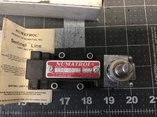 Numatrol LR4-0201 Numatics Limit Switch New (LMP04Z) picture