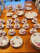 Royal Albert American Beauty Bone China England Tea Set Teapot Cups Saucers picture