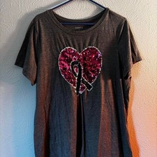 Torrid Womens Grey Sequin Heart Ribbon Graphic Tee Shirt Plus Size 2 2X 15611556 picture