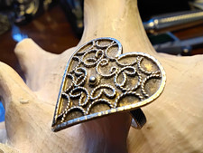 ~ Very Nice Vintage Egyptian Silver Filagree Heart Ring ~ picture