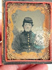 Antique 1/6th Plate Union Civil War Soldier Cased Tintype KS IL forage cap photo picture