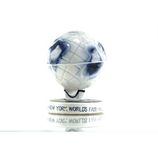 1964-65 Worlds Fair Ceramic Unisphere Globe Figurine 1961 NYWF Japan RARE picture