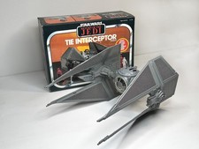 Vintage 1983 Kenner STAR WARS Tie Interceptor - Complete with Box/Inserts picture