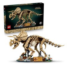 [HOT SALE] LEGO® Jurassic World Dinosaur Fossils: Triceratops 77985 Building Set picture