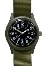 Olive 1970s Pattern Vietnam Military Watch - Could Require a Battery Replacement picture