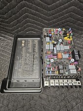 OEM 2022-2023 Jeep Gladiator JT 3.6L 4x4 Engine Fuse Box Assembly 68520911AB picture