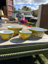 Vintage Pyrex Spring Blossom Green Crazy Daisy Bowls 4 Pc Lot Mixing Cinderella picture