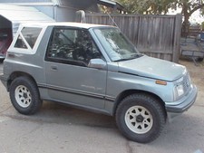 White 88-94 Suzuki Sidekick Geo Tracker Replacement Soft Top Zipped Rear Window picture
