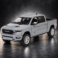 MOTORMAX 2019 RAM 1500 LARAMIE 1:27 DIECAST CERAMIC GRAY PICKUP TRUCK picture