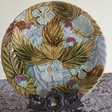 Antique H&C France Majolica Plate Leaves, Flowers, Berries 8.5