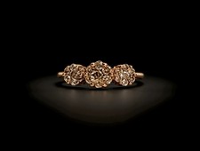 Vintage 10K Yellow Gold Round Cut Natural Diamond Cluster Flower Ring Size 6.5 picture