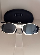 Oakley Penny — Rare vintage metal-finish sunglasses featuring silver frames and  picture