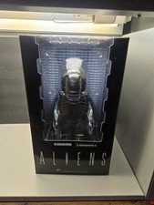 Aliens Warrior 400% Kubrick 11 Inch Action Figure picture
