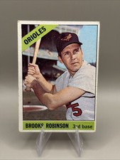 1966 Topps - Brooks Robinson #390 picture