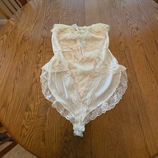 NWT Vintage 80’s Victoria's Secret Bridal White Lace Teddy Strapless Jezebel M picture