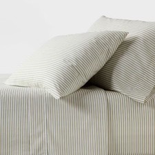 Threshold 250 Thread Count Organic Cotton Percale 4-Piece Sheet Set picture