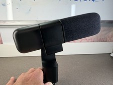 Logitech Blue Sona Black XLR Broadcast Dynamic Microphone Graphite Tested Works picture
