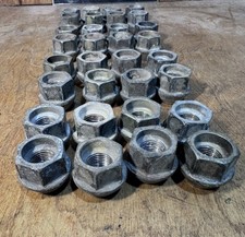 1994-2011 OEM  Set Of 32 Dodge Ram 2500 3500 SRW Factory Lug Nuts (9/16-18) picture