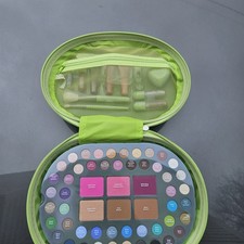 Ulta Beauty Box (green) 