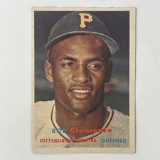 1957 Topps - Roberto Clemente #76 picture