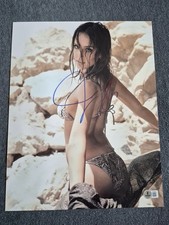 Jessica Alba signed Sexy 11x14 Photo Actress Model Autograph Beckett BAS Coa picture