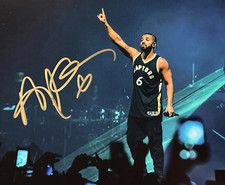 DRAKE  Signed 8x10