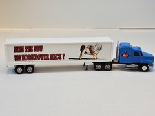Penjoy Diecast Mack Bulldog Truck CH 600 Made In USA New In Box Vintage 1993 picture
