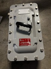 NEW EGS APPLETON EXPLOSION PROOF ENCLOSED BREAKER 60A 600V AEBB136605 picture
