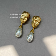 Schiaparelli Vintage Sculpted Face Baroque Pearl Drop Earrings Gold Tone picture