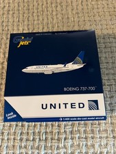 1/400 Gemini Jets Diecast United Boeing 737-700  picture