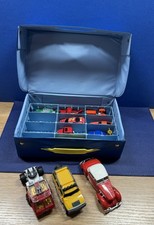 Small Lot of Vintage Hot Wheels and Matchbox Cars READ picture