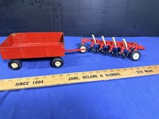 Vintage ERTL 1/16 International 4 Bottom Plow Red Farm Wagon USA Toy Lot picture