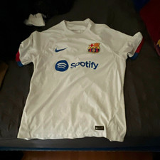 Nike FC Barcelona Soccer Jersey White Dri-FIT ADV Spotify UNHCR ACNUR picture