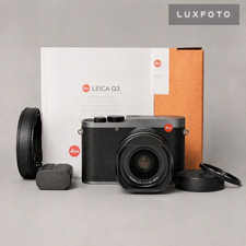 Leica Q3 Digital Camera Black 