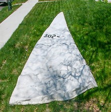 MAIN SAIL FOR MEDIUM SIZED BOAT picture