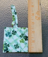 Vtg Longaberger Basket Accessory Handle Gripper Shamrock Lots of Luck *Read picture