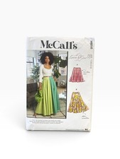 McCall's Sewing Pattern M8205 Misses Skirt XS-S-M Multi Colorblock Pleated Uncut picture