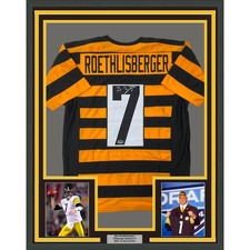 Framed Facsimile Autographed Ben Roethlisberger 35x39 Jersey picture