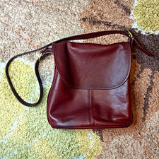 Vintage 1995 Coach Red Whitney Bag Style 4115 Crossbody Bag Gold Hardware picture