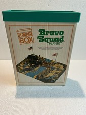 Vintage Marx Toys 1977 Bravo Squad Army Play Set WWII Box, and figures. READ. picture