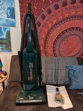 1995 Eureka Excalibur Bagged Upright Vacuum 6435 With Turbo Tool And Extra Bag picture