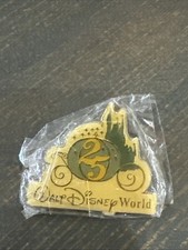 Vintage 1971-1996 Walt Disney World 25th Anniversary Commemorative Trading Pin picture